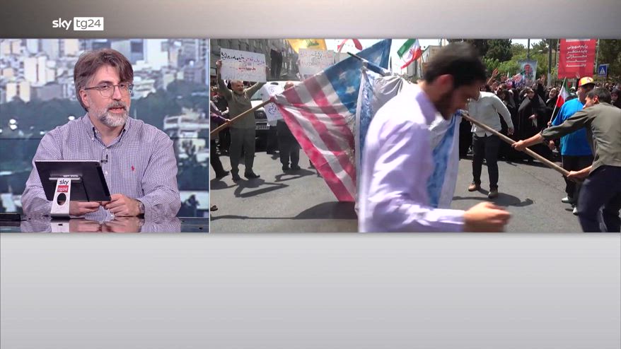 Iran, da che parte sta la società civile? Risponde l'esperto