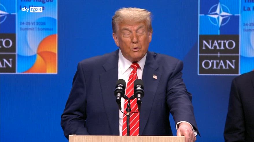 Trump: grazie a noi l'Iran non è una potenza nucleare | Video Sky - Sky TG24