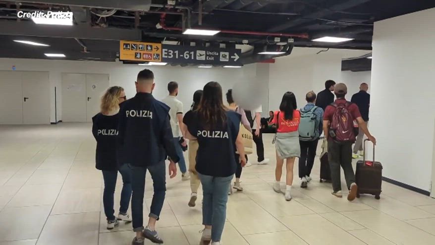 Omicidio villa Pamphili, genitori Anastasia a Fiumicino