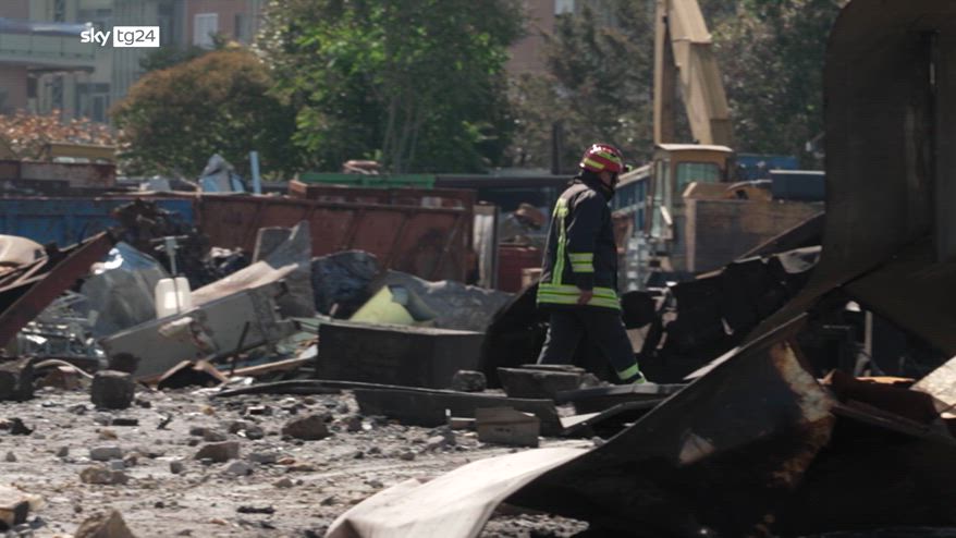 Esplosione Roma, inquirenti valutano errore umano