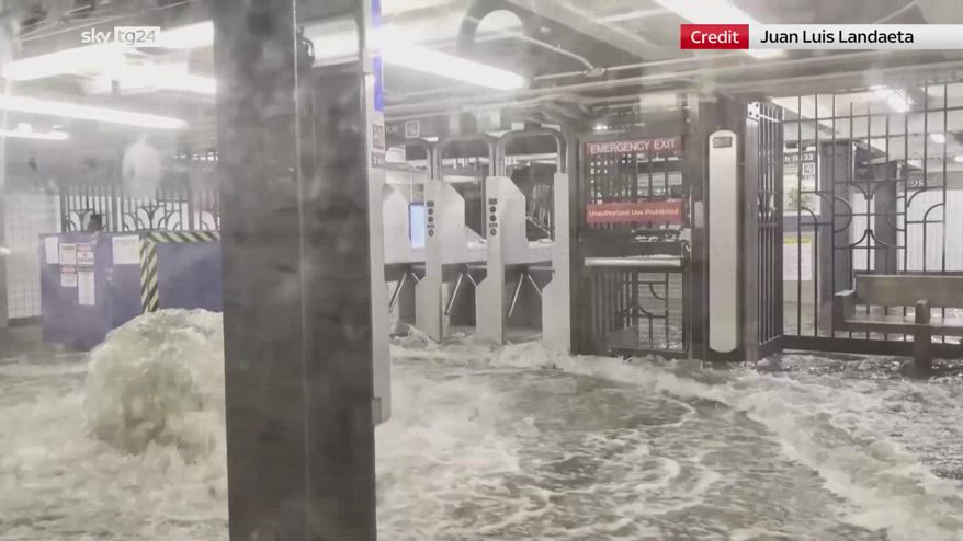 Stati Uniti, allagamenti a New York e stato d'emergenza in New Jersey