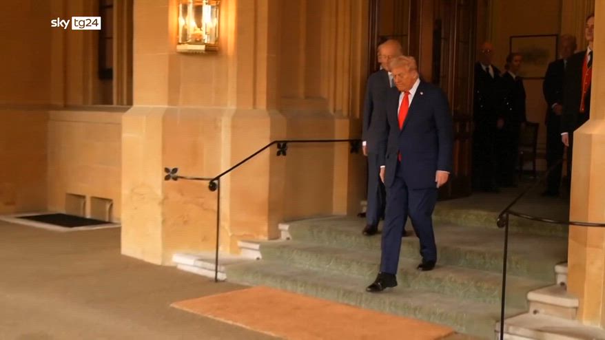 Trump in UK, Starmer: con Usa uniti per sicurezza e pace