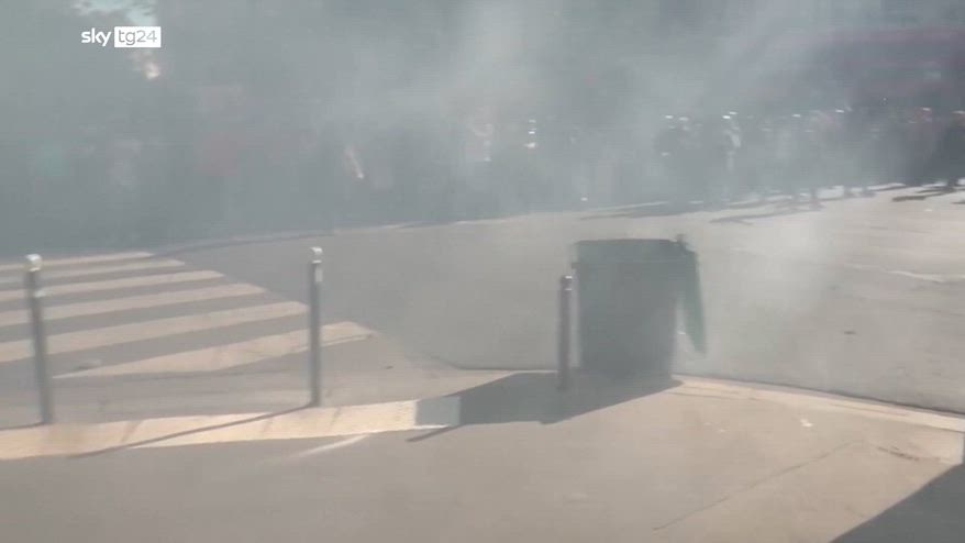 Giovedì nero in Francia per lo sciopero generale