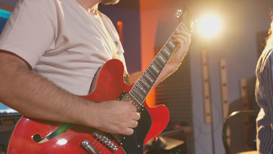 VIDEO - Ornella Sabia versione acustica di Up and Down