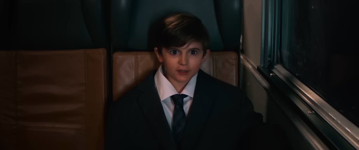 Eternity, il trailer del film con Teller, Olsen e Turner