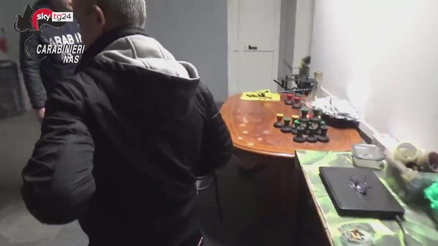 Controlli in 73 shisha bar d'Italia, 14 titolari denunciati