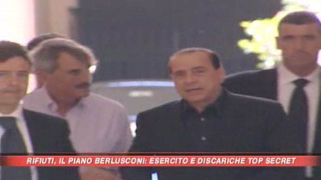 Berlusconi lavora al Cdm di Napoli