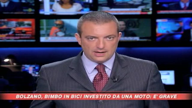 Bimbo investito da una moto,è grave