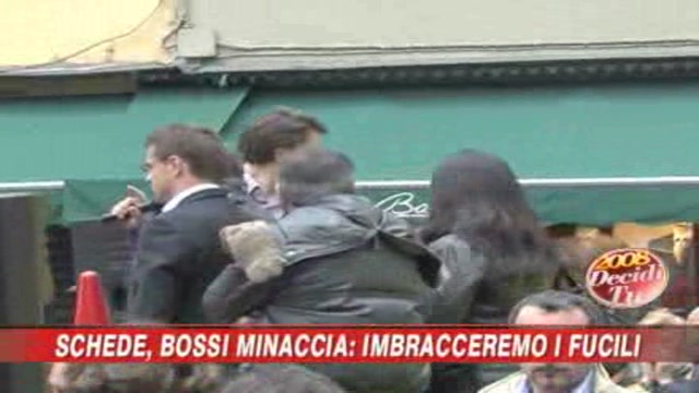 Bossi:Imbracceremo i fucili