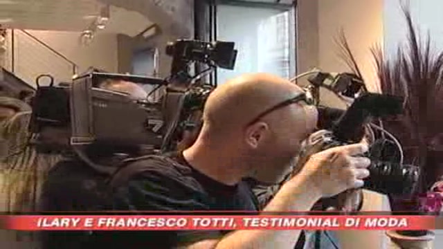 Totti e Ilary testimonial di moda