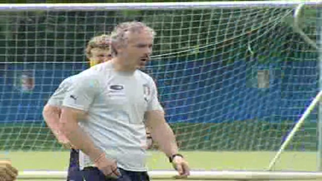 Donadoni, avanti tutta