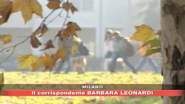 Milano, abusa di una 13enne