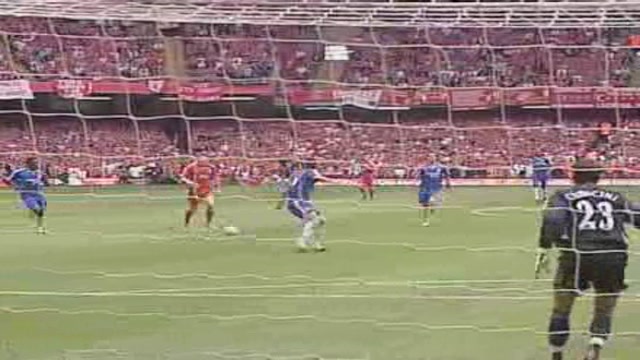 Roma, Riise il primo colpo