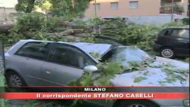 Tromba d'aria a Milano: 5 feriti