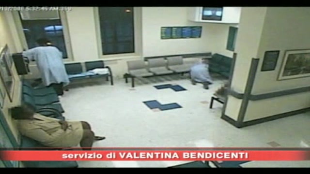 Muore in ospedale senza assistenza