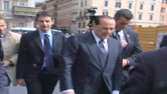 Berlusconi: Solo fango su di me