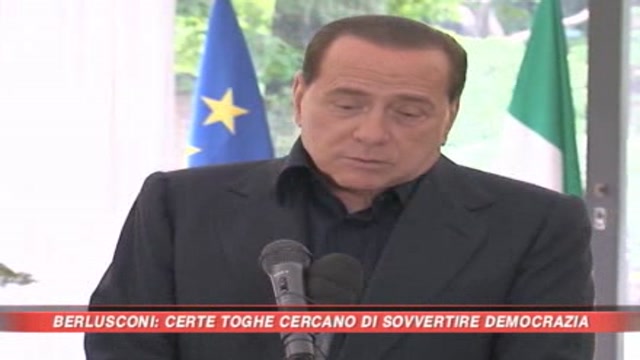 Berlusconi attacca di nuovo toghe