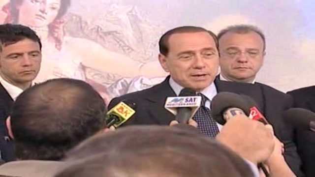 Alitalia, gli slogan di Berlusconi 