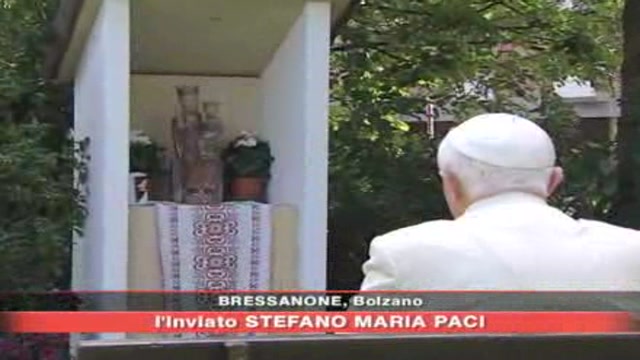 Il Papa incontra cardinale Bertone