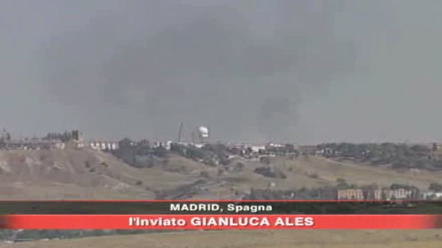 Aereo in fiamme a Madrid