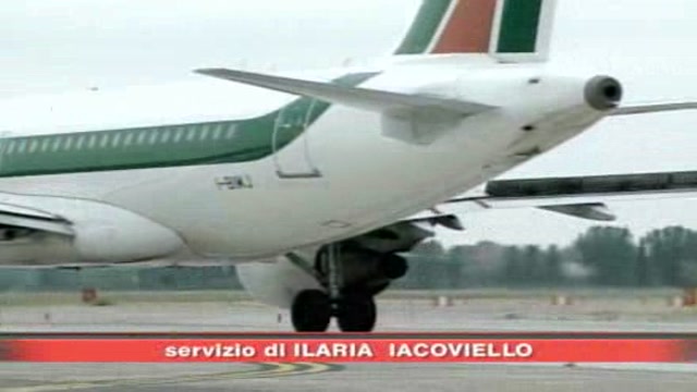 Alitalia, domani l'incontro Sacconi-sindacati