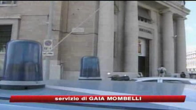 Genova, poliziotto ucciso a coltellate da uno squilibrato