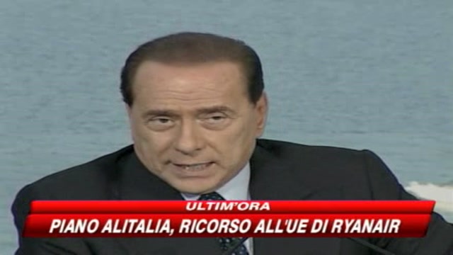 Decreti, Fini stoppa Berlusconi: Camera vigilerà sugli abusi