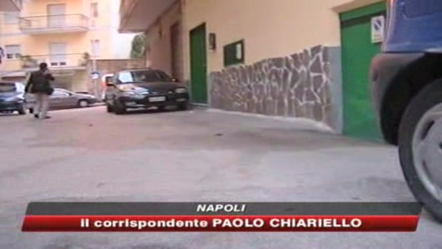 Napoli,  fa retromarcia e uccide il nipotino di due anni 