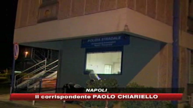 Napoli, furgone pirata travolge e uccide poliziotto