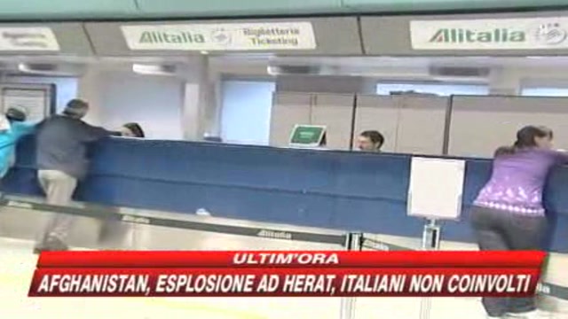 Alitalia: troppe assenze per malattia, piano per taglio voli