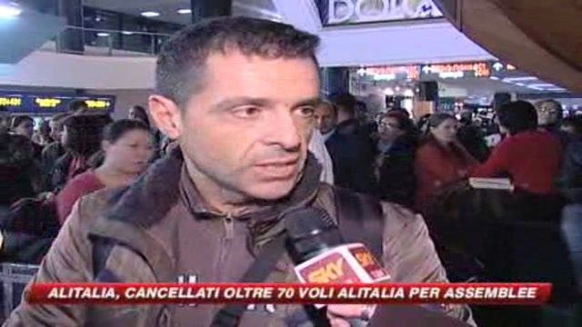 Alitalia, assemblee spontanee e oltre 70 voli cancellati