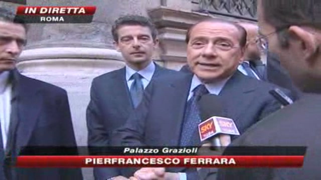 Berlusconi incontra Bossi, Moratti e vertici Alitalia