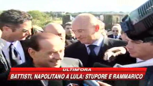 Berlusconi: con Fini va tutto bene, giornali esagerano