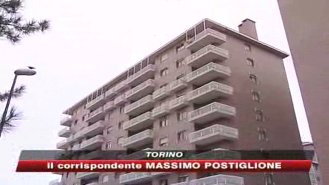 Torino, prende il figlio a martellate e poi si suicida