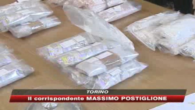 Torino, maxi sequestro di ecstasy e nuove droghe