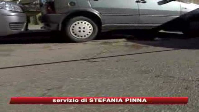 Torino, ucciso per difendere la sua auto