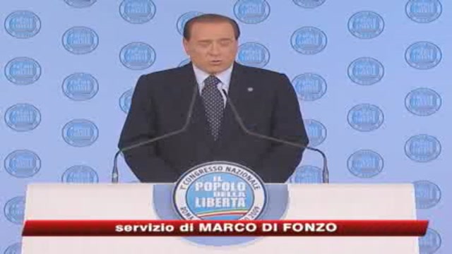 Casini: Berlusconi è Alice nel paese delle meraviglie
