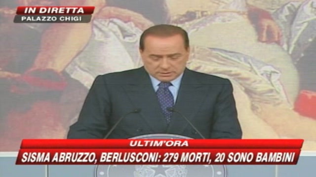 Berlusconi: sospesi pagamenti fisco e bollette sfollati
