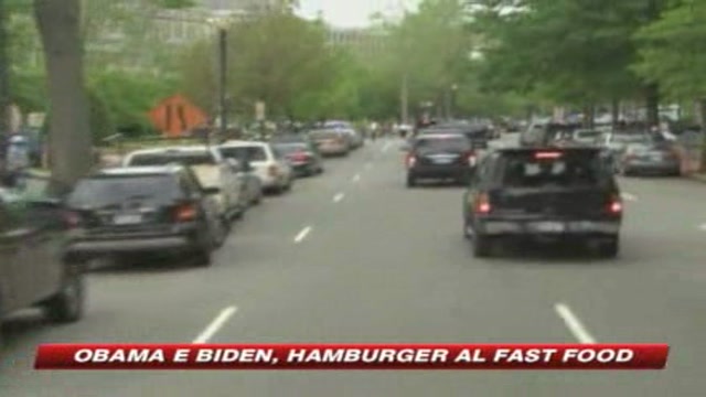 Obama e Biden, blitz al fast food 