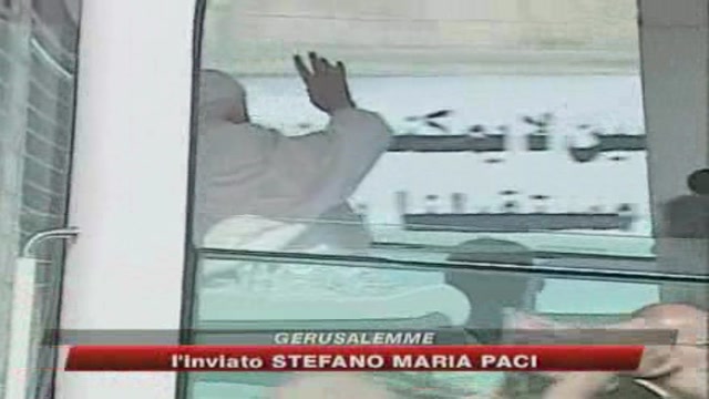 Il Papa lascia la Giordania e vola in Israele