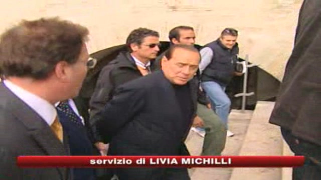 Berlusconi, Pm sequestra le foto a Villa Certosa