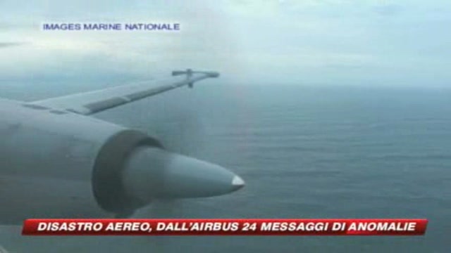 Aereo scomparso, Dall'Airbus 24 messaggi di anomalie