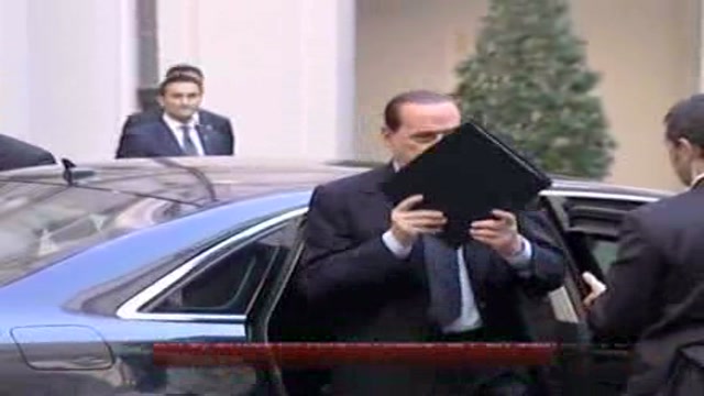 Voli di Stato, chiesta l'archiviazione per Berlusconi