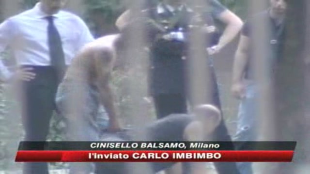 Milano, disarmato folle che teneva in ostaggio un uomo