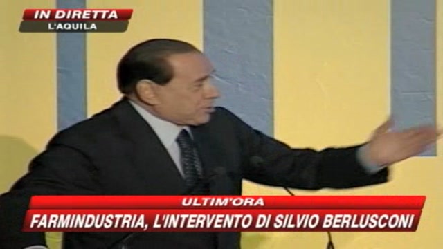 Berlusconi: Il mio gradimento è al 61%