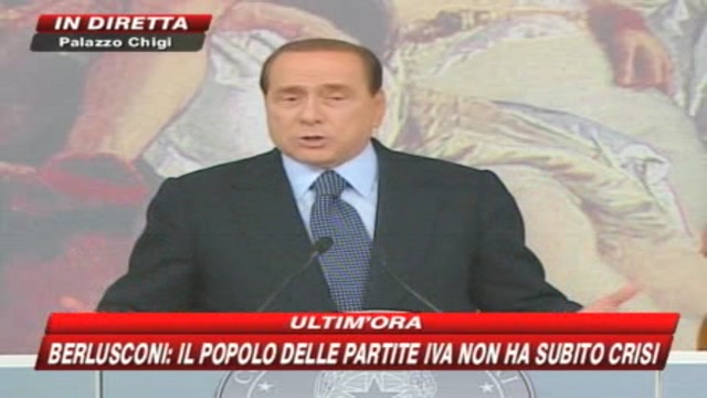 Crisi, Berlusconi: enti internazionali chiudano bocca 