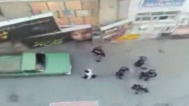 Violenze Iran, la testimonianza di una donna a Teheran