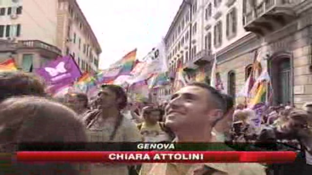 Genova, grande folla per il Gay Pride 2009