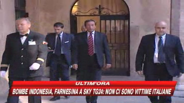 Sicurezza, Berlusconi: riflettere su parole del Colle