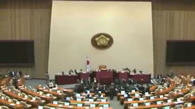 Seul, rissa in Parlamento per legge sui media